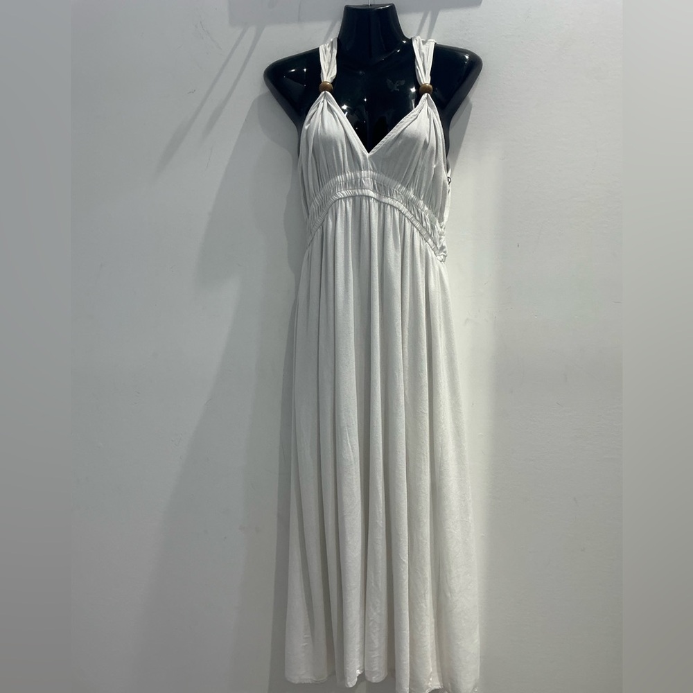 Elegant White Maxi Dress